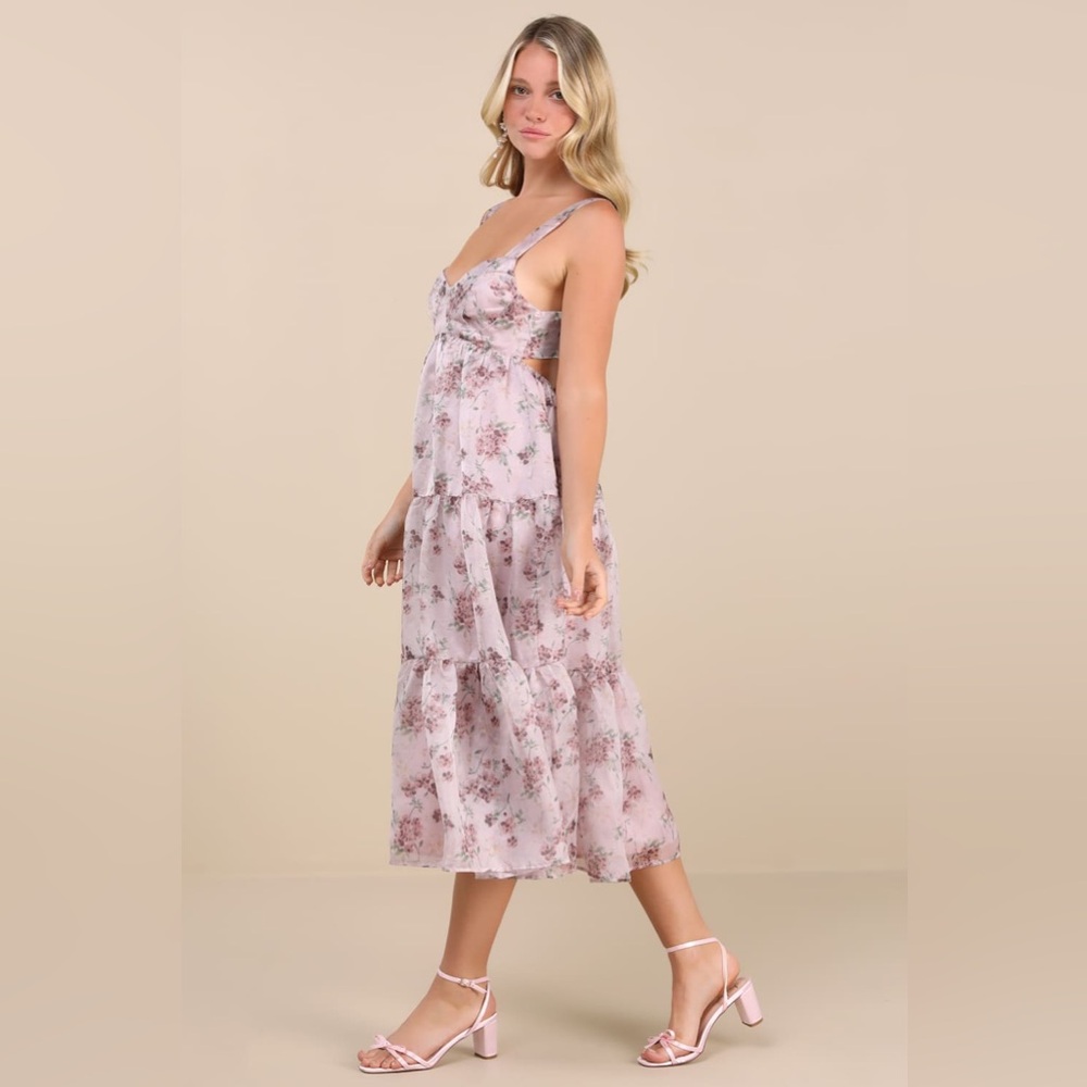 Lulu's  Marvelously Darling Mauve Floral Tiered Backless Midi dress